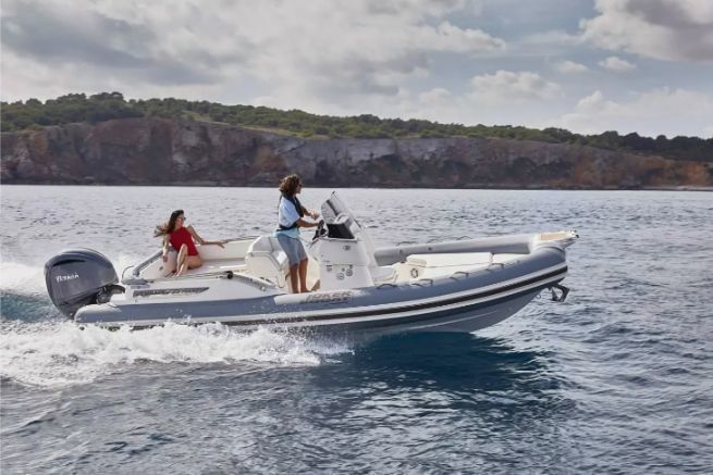 slider 0 Joker Boat Clubman 22 Plus